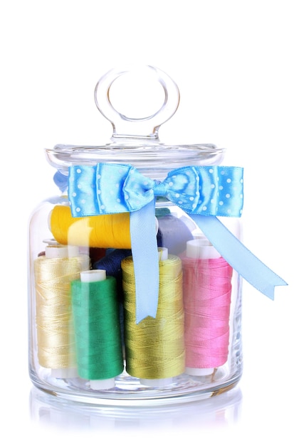 Rôzne balíčky na vyšívanie pre predaj